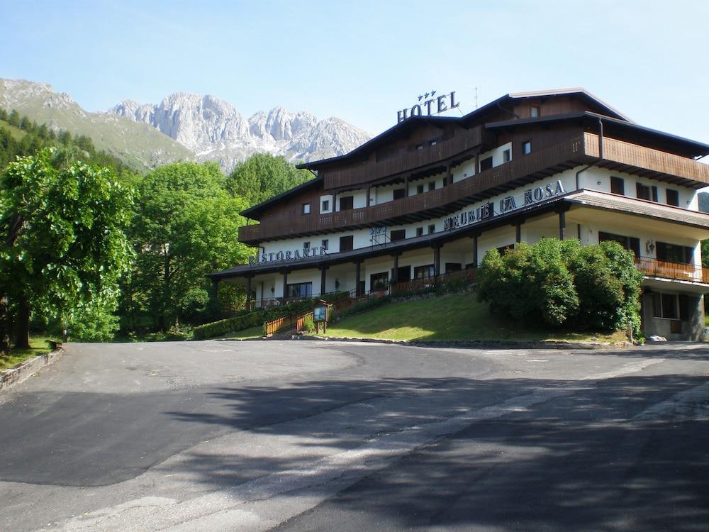 Hotel Residence La Rosa カスティオーネ・デッラ・プレゾラーナ エクステリア 写真
